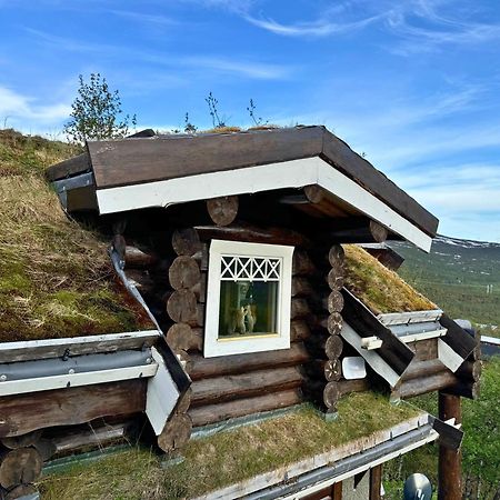 Unique Arctic Timber Cabin Skaidi Exterior photo