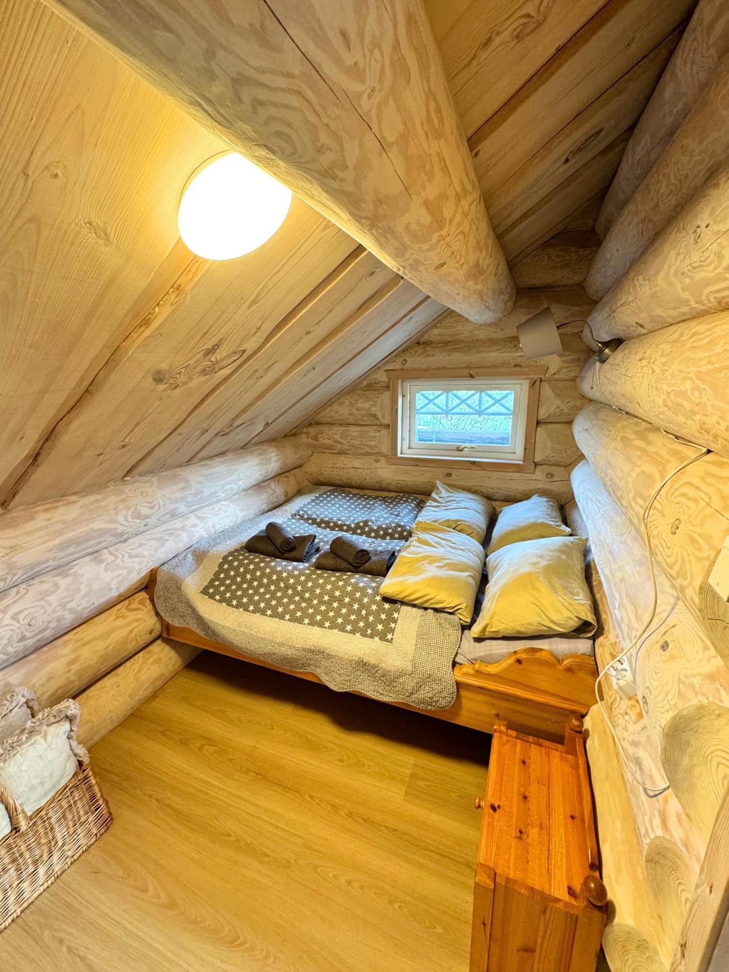 Unique Arctic Timber Cabin Skaidi Exterior photo